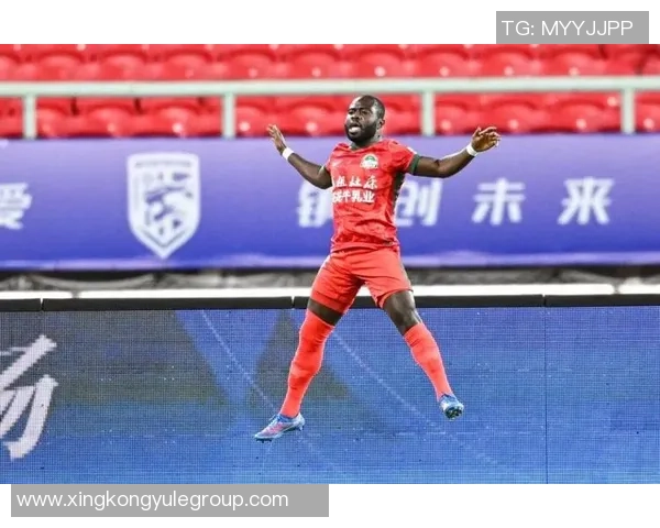 河南队凭借定位球进攻本赛季打入29球领跑中超球队展现强大实力 河南队凭借定位球进攻本赛季打入29球领跑中超球队展现强大实力