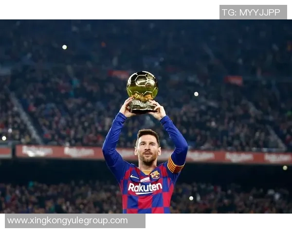 梅西社媒分享诺坎普打卡热潮球迷争相拍照留念